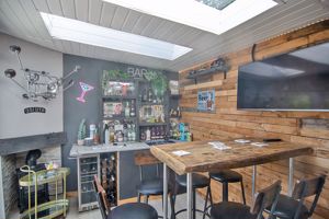 Photo 25- click for photo gallery